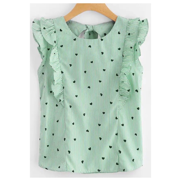 ➕ RESTOCKED Hearts & Stripes Flutter Sleeve Top - Picture 3 of 6